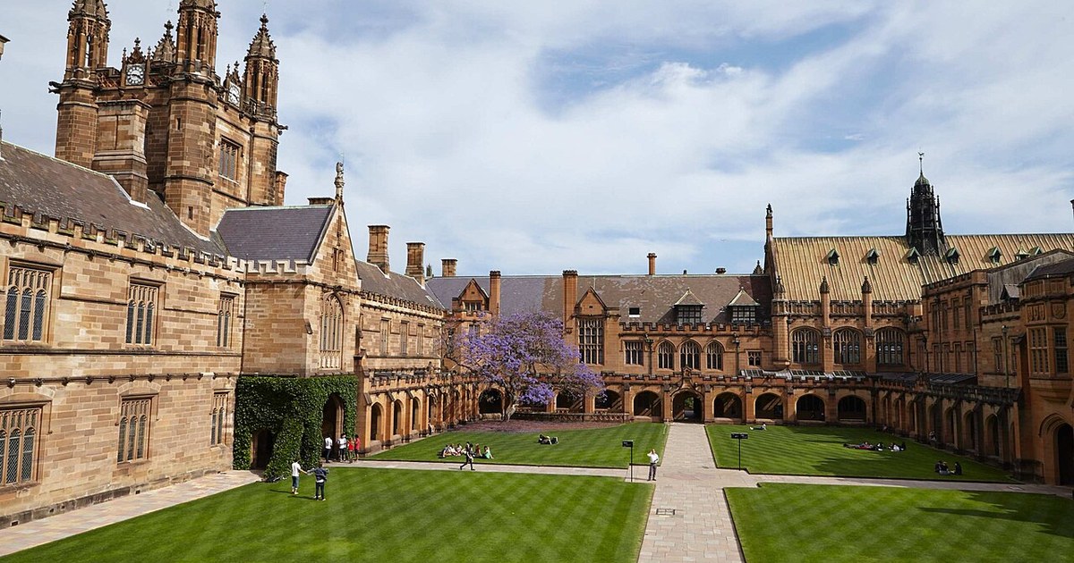 Sydney University of Australia campus, symbolizing international students attending and working in Australia.