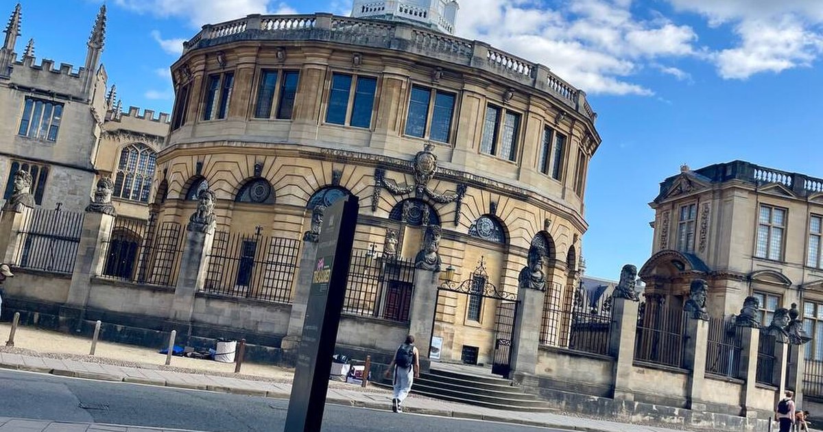 Radcliffe Camera Campus Building, Oxford University, United Kingdom, symbolizing British higher education and international student policy