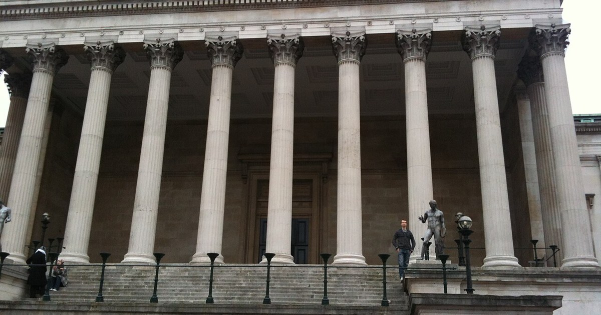 British University College of London campus, symbolizing British higher education and graduate visa policy